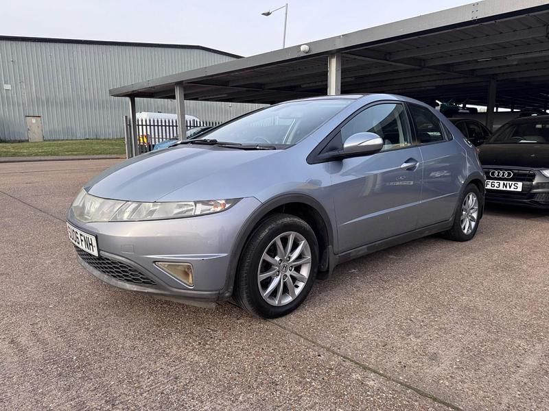 Używany Honda Civic ES 140 KM (102 kW) 2006 Niebieski Hatchback