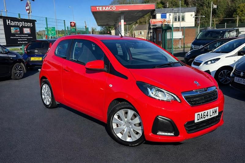 Used Peugeot 108 Active 68 HP (50 kW) 2014 Red Hatchback