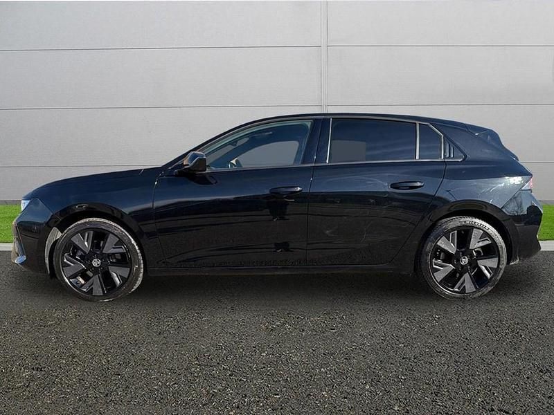 Used Vauxhall Astra 114 kW (156 HP) 2024 Black Hatchback