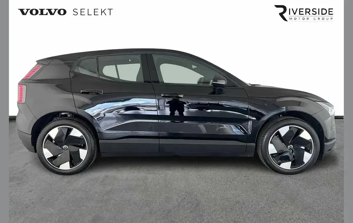 Used Volvo EX30 Plus 196 kW (267 HP) 2026 Black SUV