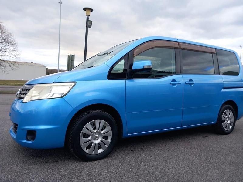 Used Nissan Serena 2008 Blue MPV
