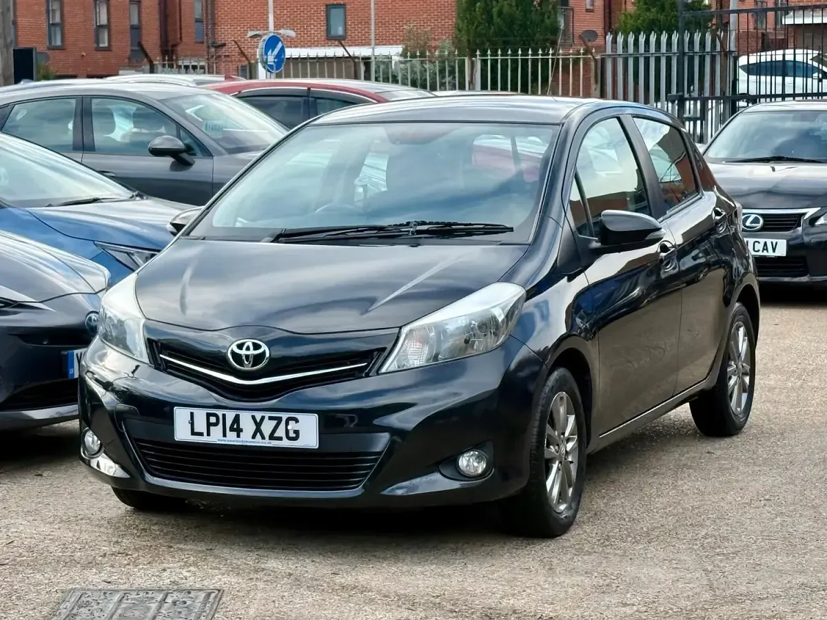 Used Toyota Yaris Plus 2014 Black Hatchback