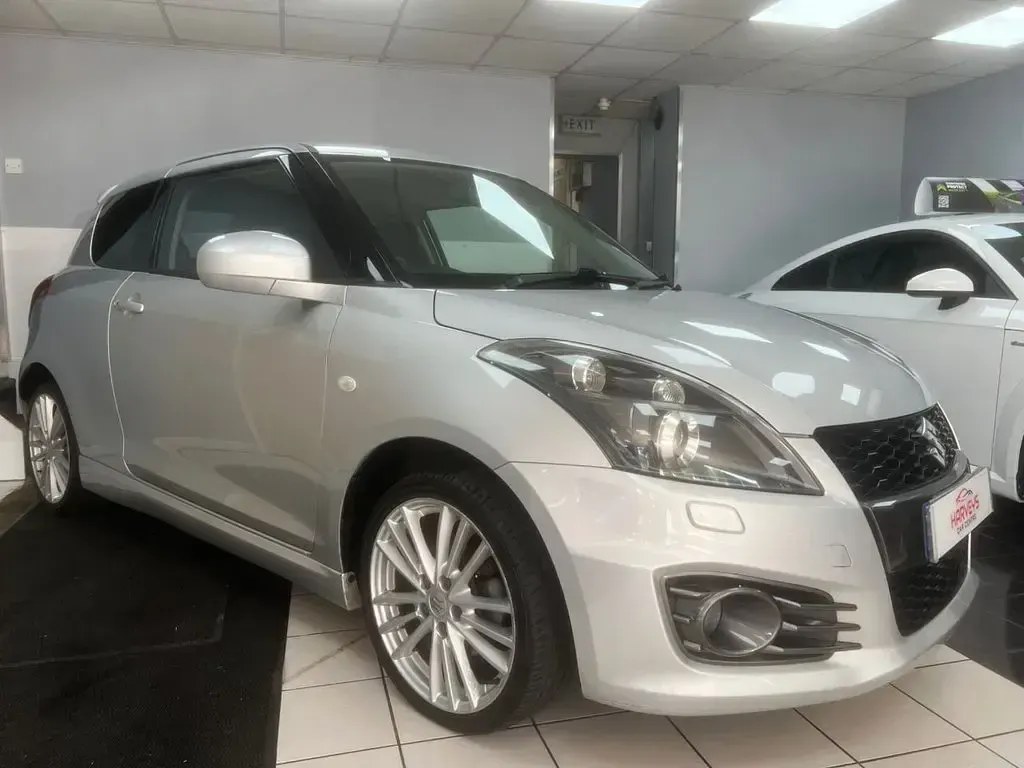Used Suzuki Swift Sport 136 HP (100 kW) 2015 Silver Hatchback