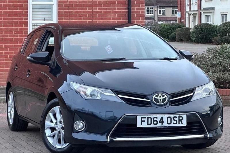 Used 2014 Toyota Auris Multidrive S | £5,600 (Fair price) - Image 1/1