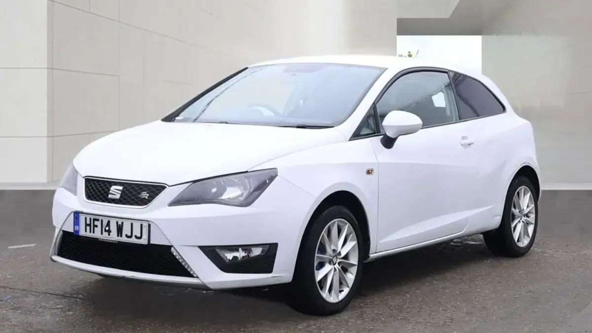 Used Seat Ibiza FR 2014 White Hatchback