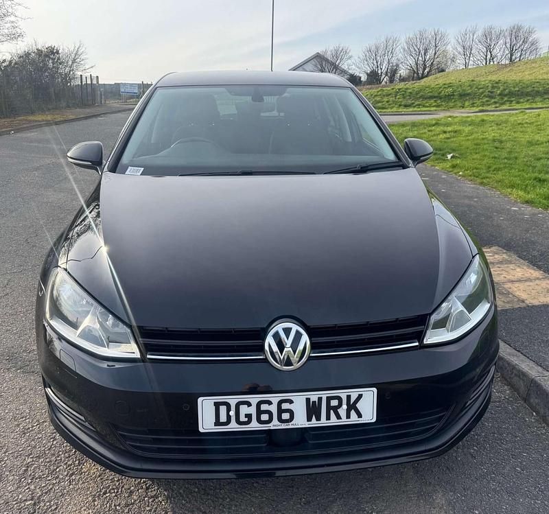 Used VW Golf VII Edition 110 HP (80 kW) 2016 Black Hatchback