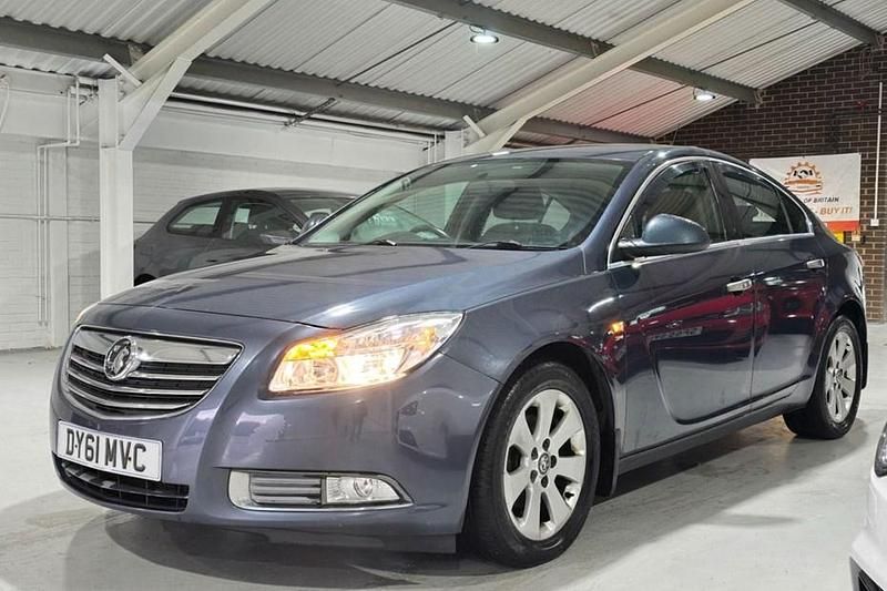 Used 2011 Vauxhall Insignia SRi Hatchback | £2,000 (Good price) - Image 1/1