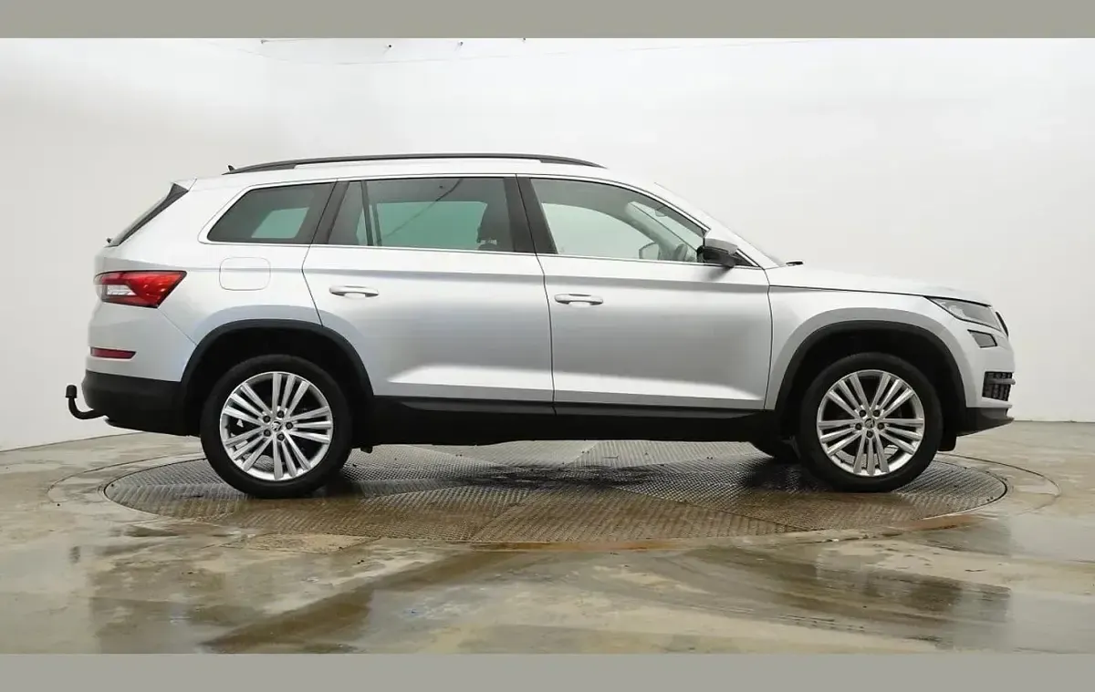 Used Skoda Kodiaq SE L 150 HP (110 kW) 2020 Brilliant silver metallic SUV