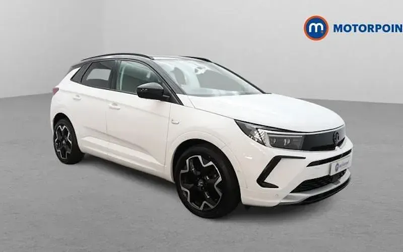 Usado Vauxhall Grandland X Ultimate 131 HP (96 kW) 2024 SUV
