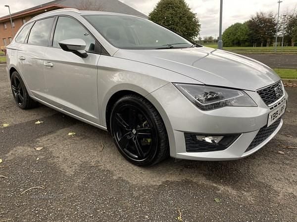 Used Seat Leon FR 150 HP (110 kW) 2015 Silver Estate