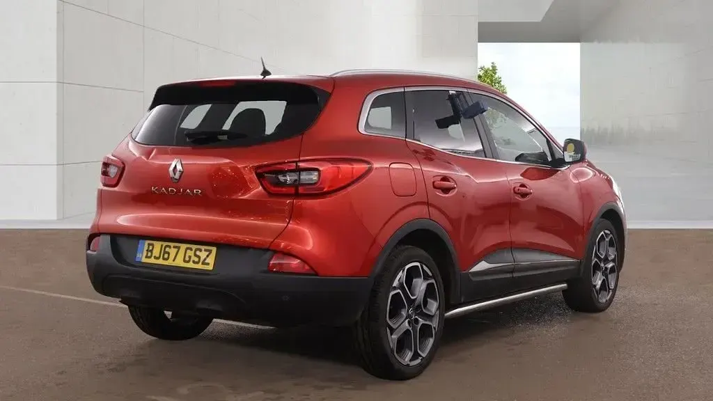 Used Renault Kadjar Dynamique 130 HP (95 kW) 2017 Red SUV