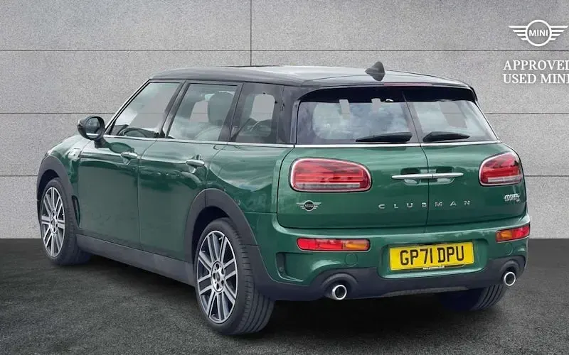 Used Mini Cooper Clubman Exclusive 192 HP (141 kW) 2020 Green Estate