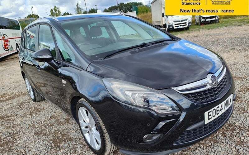 Used 2016 Vauxhall Zafira Tourer SRi MPV | £4,388 (Super price) - Image 1/2