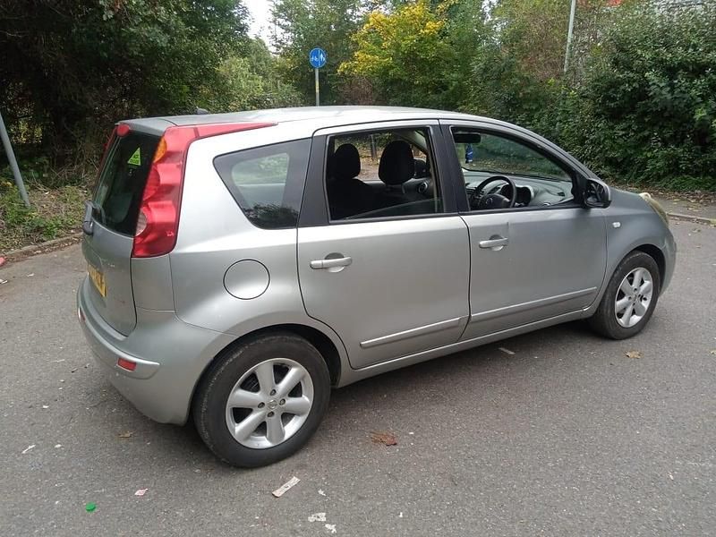 Used Nissan Note Acenta 88 HP (64 kW) 2007 Silver MPV