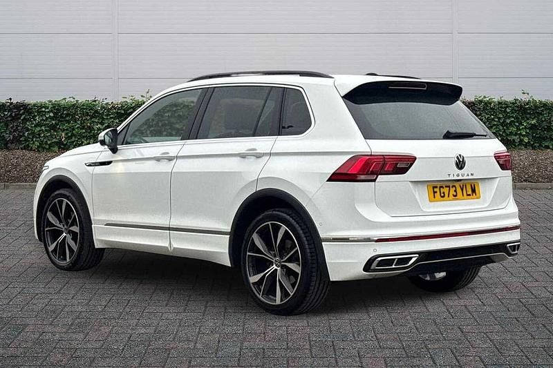 Used VW Tiguan R-line 150 HP (110 kW) 2023 White SUV