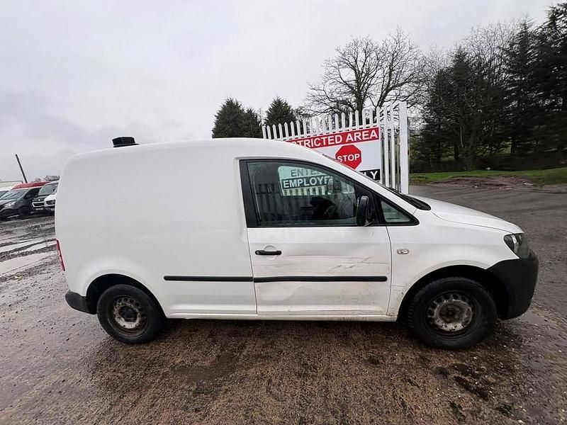 Used VW Caddy Startline 102 HP (75 kW) 2015 White MPV