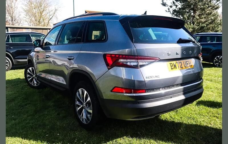 Second-hand Skoda Kodiaq SE Drive 147 CP (108 kW) 2023 Gri SUV