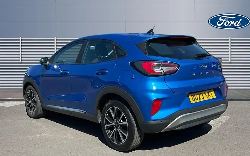 Second-hand Ford Puma Titanium 155 CP (114 kW) 2023 Albastru SUV