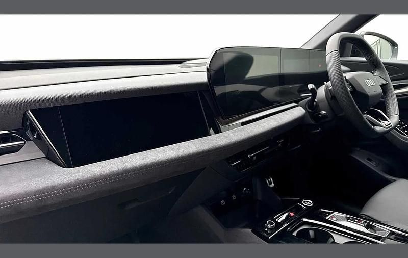 Used Audi Q6 e-tron Advanced 284 kW (387 HP) 2025 Grey SUV