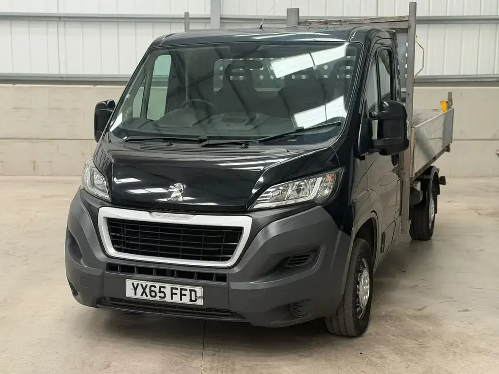 Used Peugeot Boxer 130 HP (95 kW) 2015 Black Van