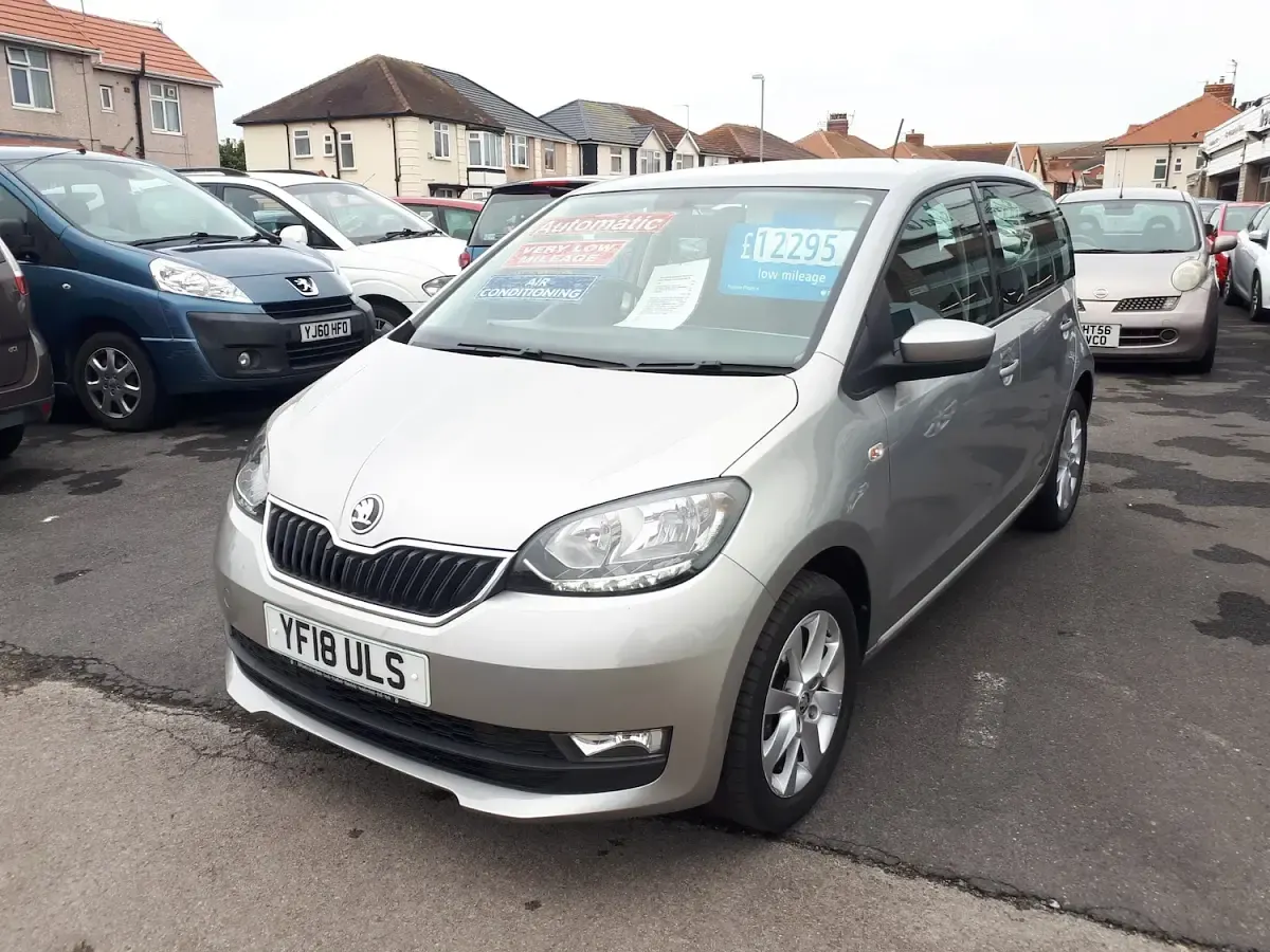 Used Skoda Citigo SE 75 HP (55 kW) 2018 Silver Hatchback