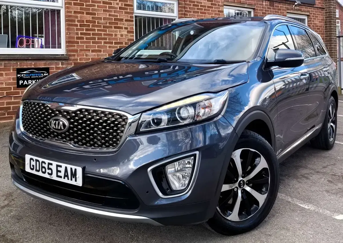 Used Kia Sorento 200 HP (147 kW) 2015 Grey SUV