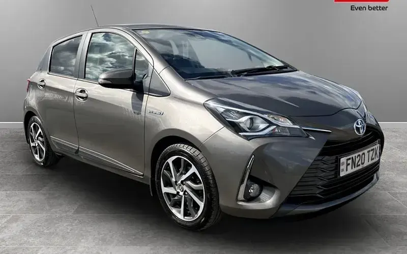 Używany Toyota Yaris Hybrid 101 KM (74 kW) 2020 Hatchback