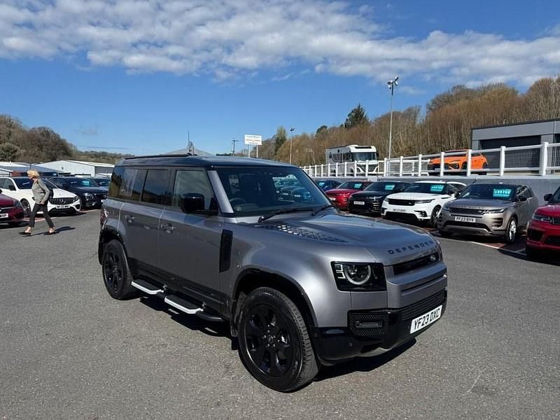 Grey Used 2023 Land Rover Defender SE Dynamic SUV | £58,750 (Fair price) - Image 1/3