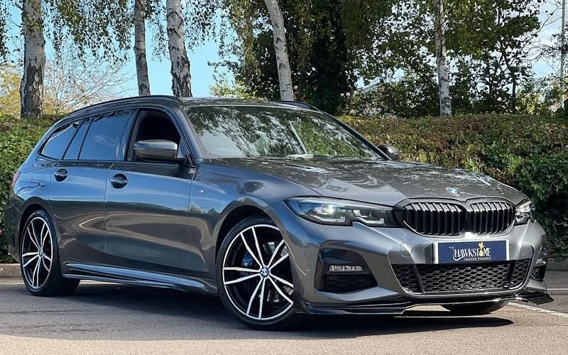 Used 2022 BMW 320 M Sport Estate | £17,995 (Super price) - Image 1/4