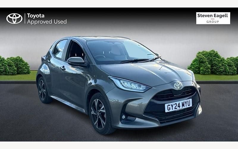 Used Toyota Yaris Hybrid Design 116 HP (85 kW) 2026 Hatchback