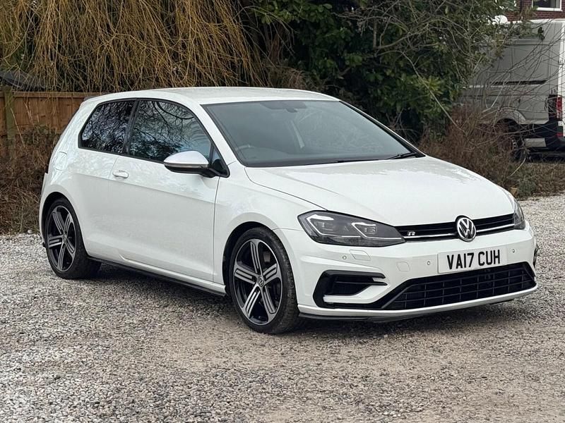 Used VW Golf VII R 2017 White Hatchback
