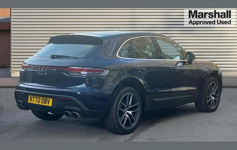Used Porsche Macan S 374 HP (275 kW) 2022 Blue SUV