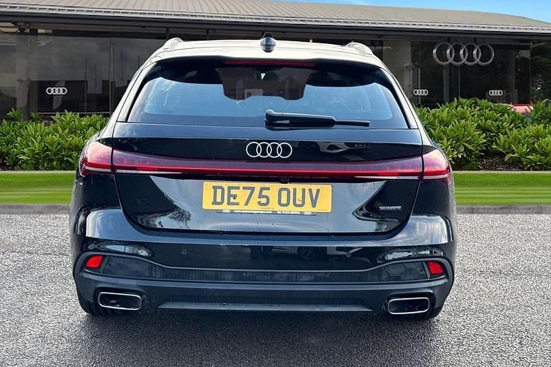 Used Audi A5 Advanced 299 HP (219 kW) 2026 Black Estate