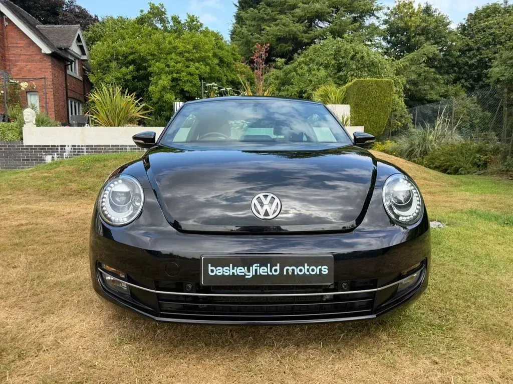 Used VW Beetle Sportline 140 HP (102 kW) 2014 Black Hatchback