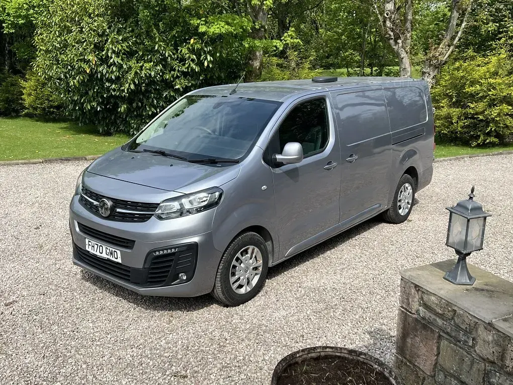 Used Vauxhall Vivaro Sportive 150 HP (110 kW) 2021 Grey MPV