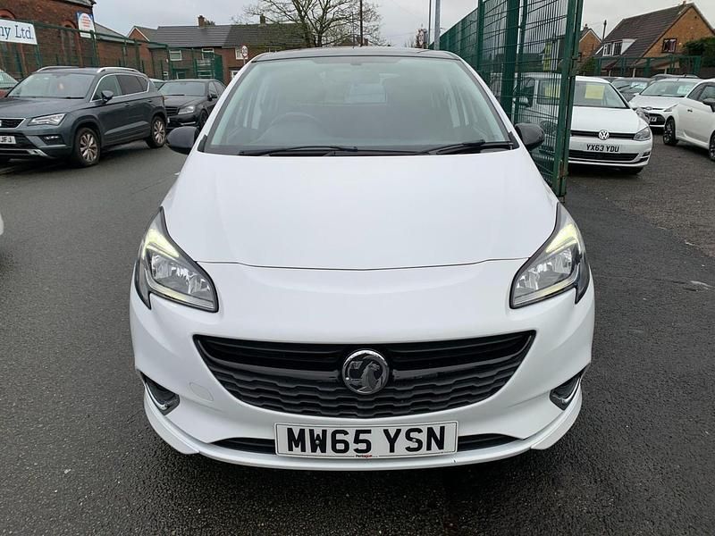 Used Vauxhall Corsa Edition 2015 White Hatchback