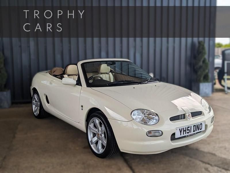 White Used 2001 MG F Cabriolet | £7,995 - Image 1/4