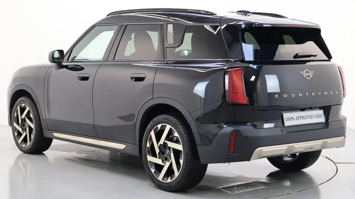 Used Mini Countryman Exclusive 313 HP (230 kW) 2025 Black SUV