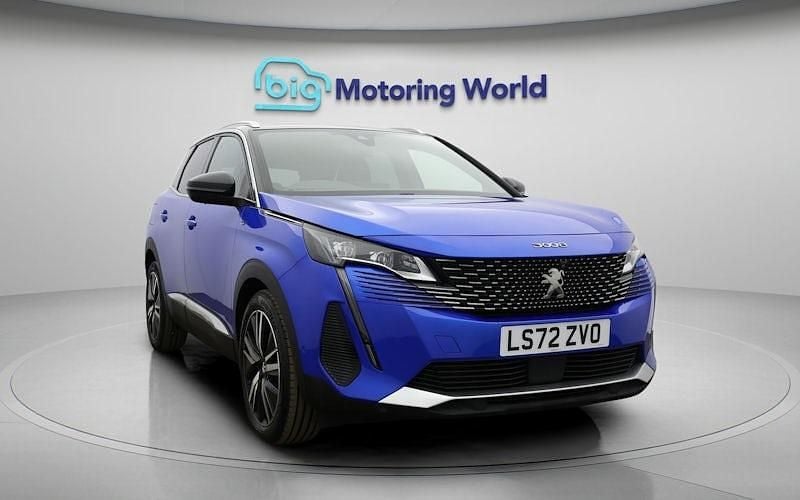 Used Peugeot 3008 Premium 131 HP (96 kW) 2022 Blue SUV