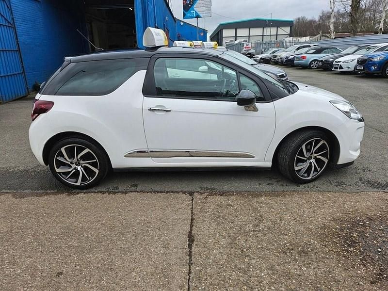 Used DS Automobiles DS3 Connected Chic 2019 White Hatchback