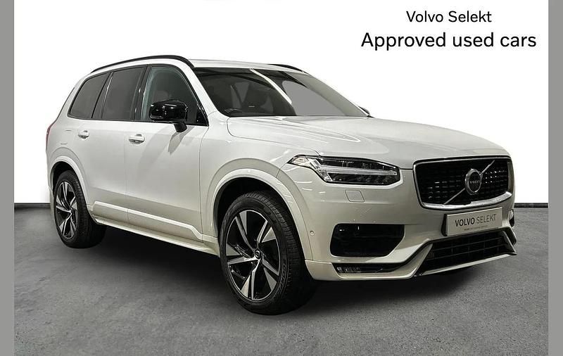 Used Volvo XC90 R-Design 247 HP (181 kW) 2020 White SUV