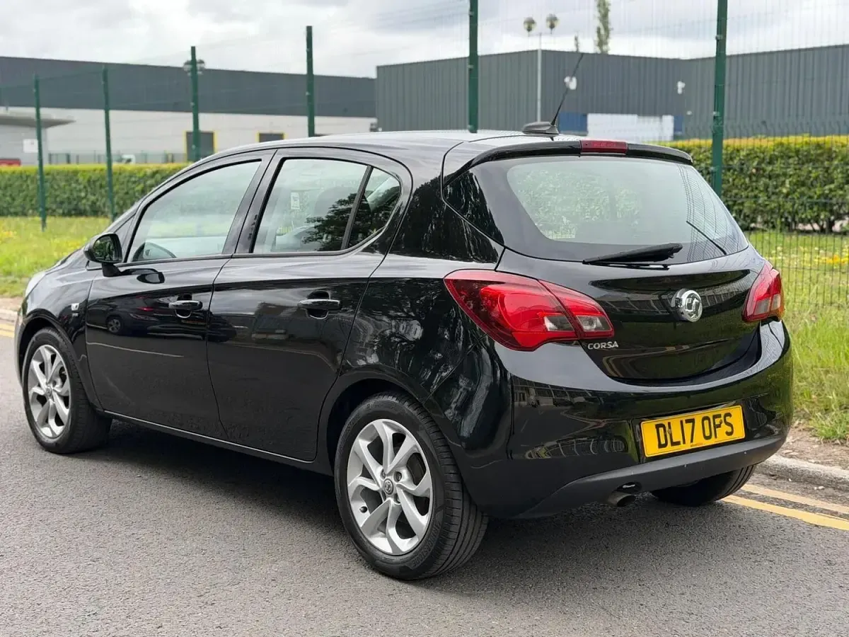 Used Vauxhall Corsa SRi 2017 Black Hatchback