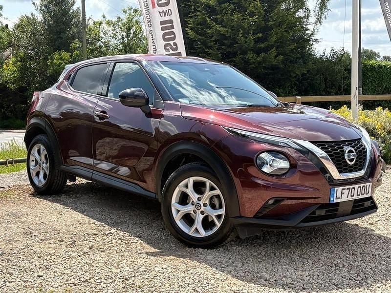 Red Used 2020 Nissan Juke N-Connecta SUV | £13,201 (Good price) - Image 1/4