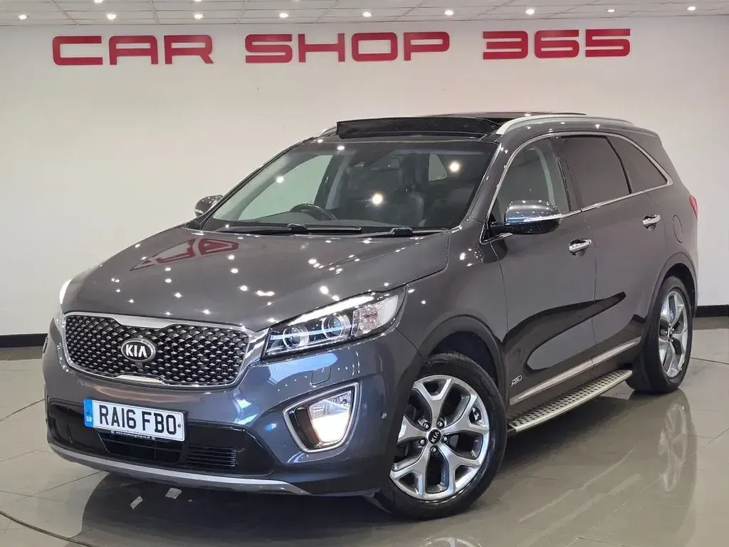 Used Kia Sorento 200 HP (147 kW) 2016 Grey SUV
