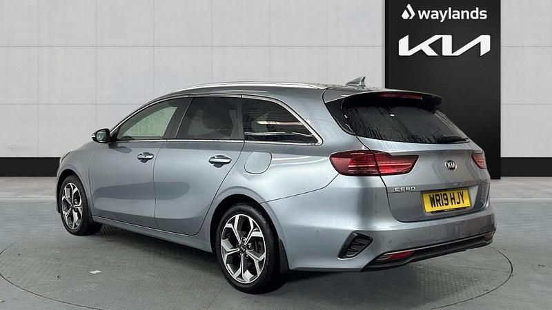 Used Kia Ceed First Edition 2019 Silver Hatchback