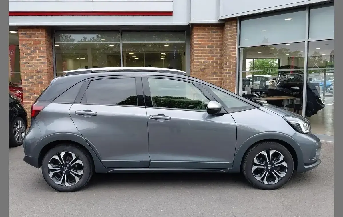 Used Honda Jazz EX 109 HP (80 kW) 2022 Shining grey Hatchback