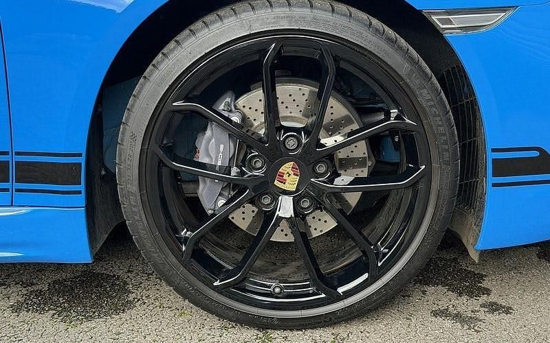 Usado Porsche 718 Cayman Edition 300 HP (220 kW) 2025 Coupé
