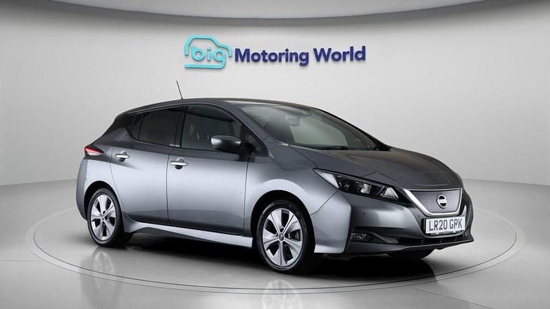 Used Nissan Leaf N-Connecta 110 kW (150 HP) 2020 Grey Hatchback