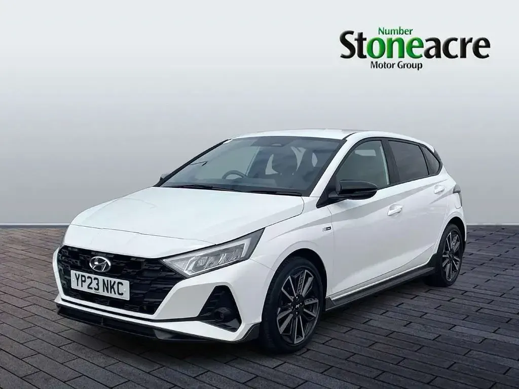 Used Hyundai i20 N Line 117 HP (86 kW) 2023 White Hatchback