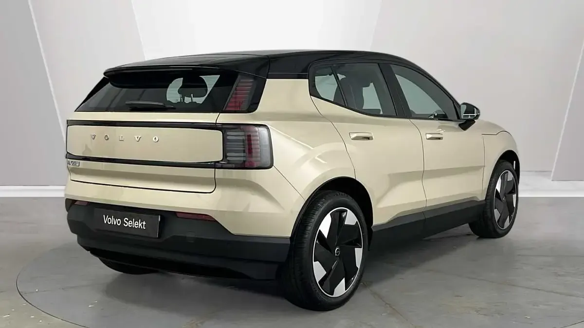 New Volvo EX30 Plus 197 kW (268 HP) 2026 SUV
